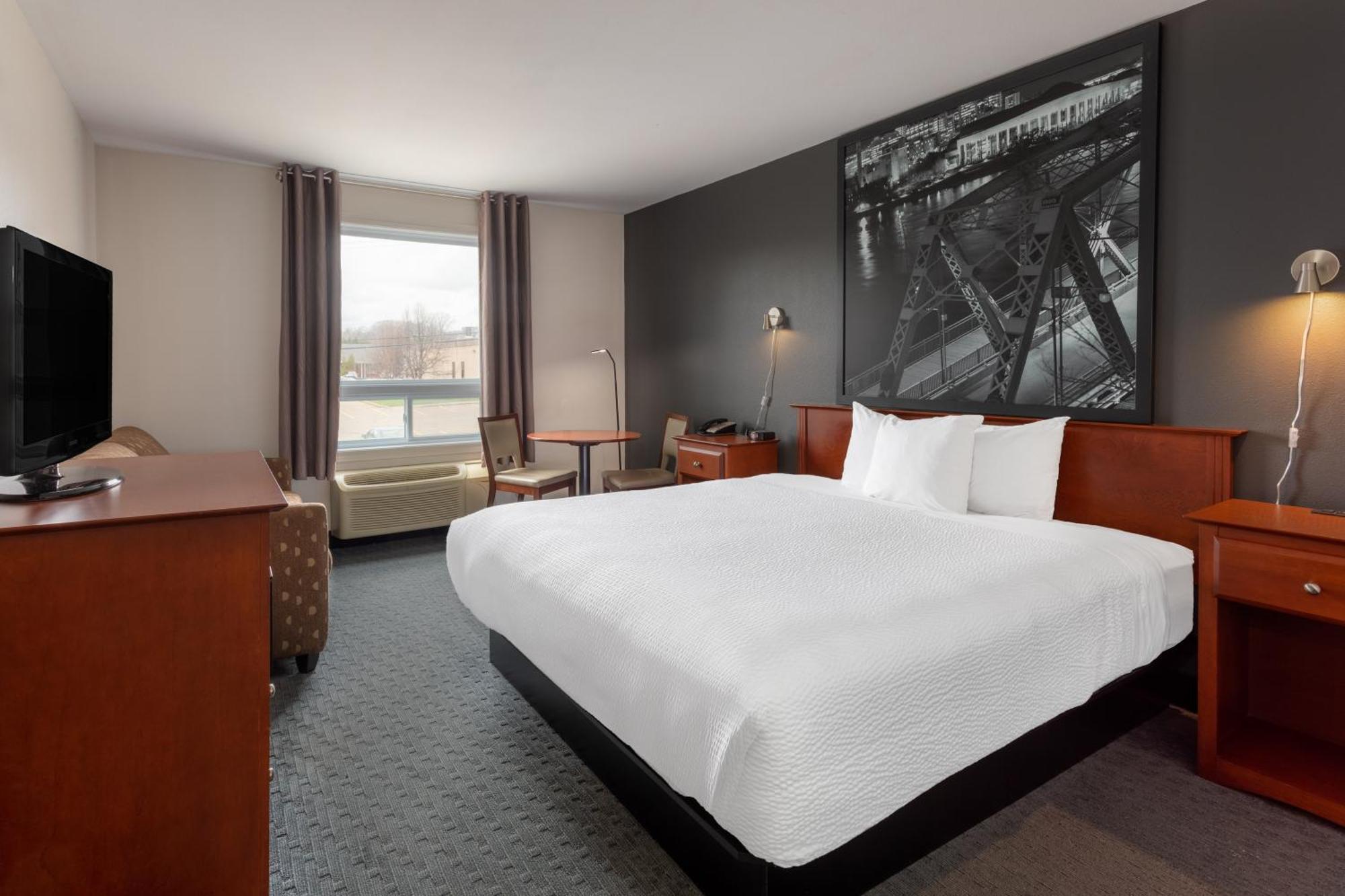 Super 8 By Wyndham Trois-Rivieres Hotell Exteriör bild